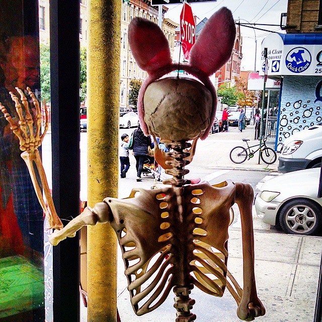 1410-PL-Bushwick-Boobie-Skeleton