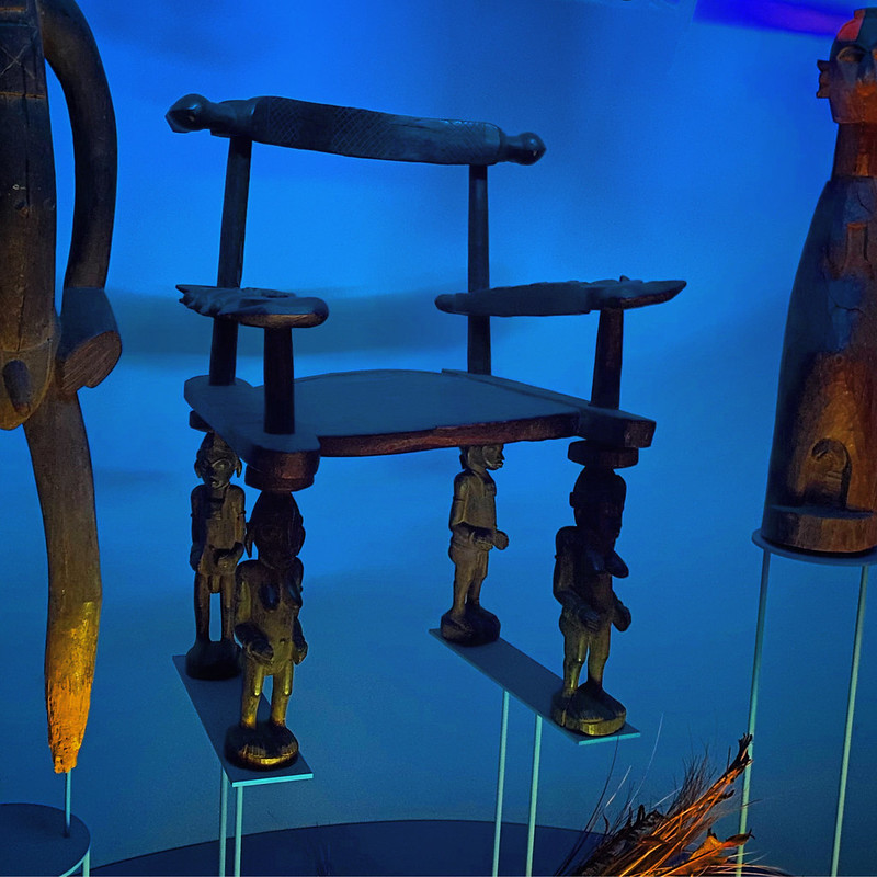 2010-FA-West_African-Senufo-Chiefs_Chair-AMNH